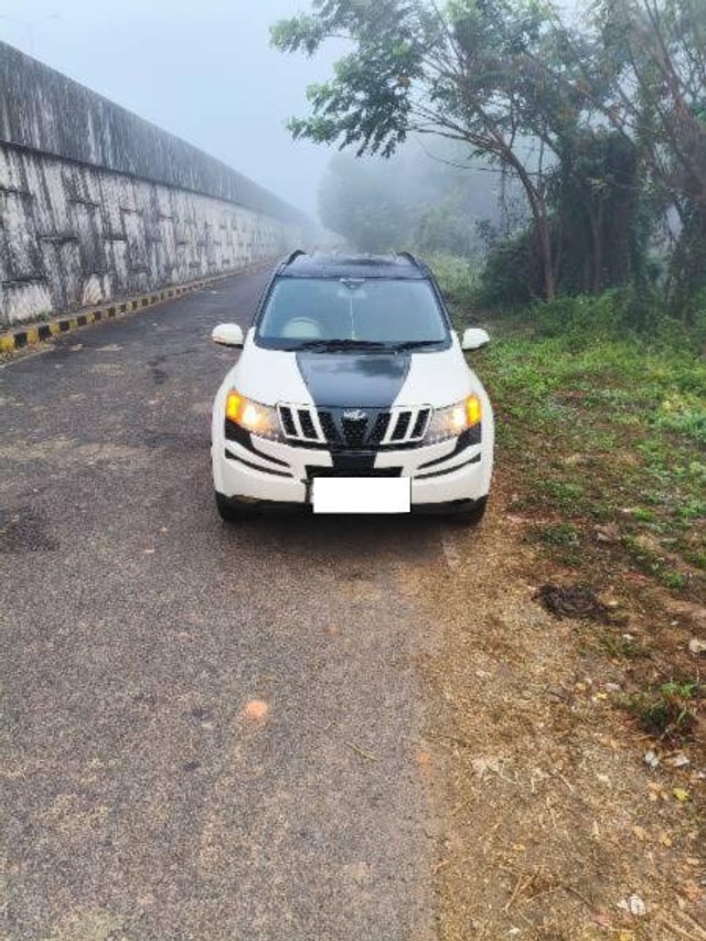 Mahindra XUV500 W6 2WD Second-hand 2012 Mahindra XUV500 W6 2WD for sale in Margao-4