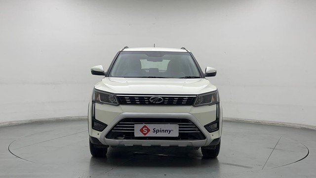 Second-hand 2022 Mahindra XUV300 W8 Opt for sale in Gurgaon-7