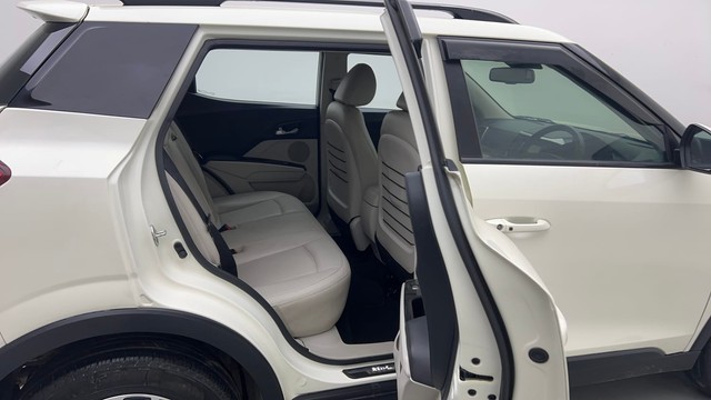 Second-hand 2022 Mahindra XUV300 W8 Opt for sale in Gurgaon-25