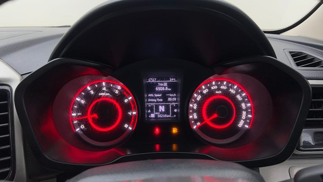 Second-hand 2022 Mahindra XUV300 W8 Opt for sale in Gurgaon-13