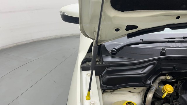 Second-hand 2022 Mahindra XUV300 W8 Opt for sale in Gurgaon-30