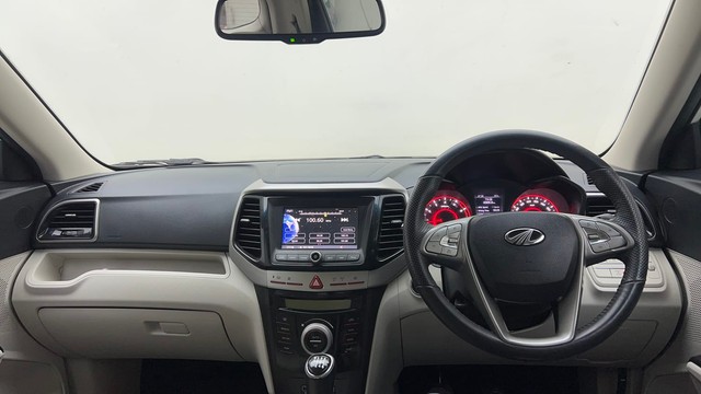 Second-hand 2022 Mahindra XUV300 W8 Opt for sale in Gurgaon-11