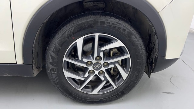 Second-hand 2022 Mahindra XUV300 W8 Opt for sale in Gurgaon-17