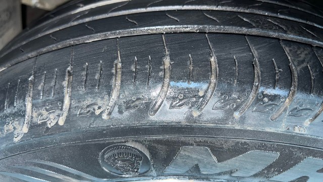 Second-hand 2022 Mahindra XUV300 W8 Opt for sale in Gurgaon-32