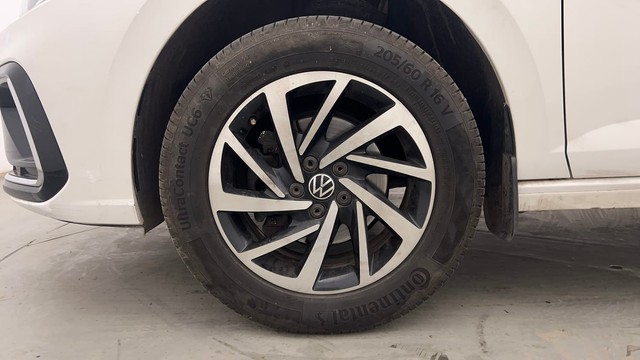 Second-hand 2023 Volkswagen Virtus Highline AT for sale in Chandigarh-20