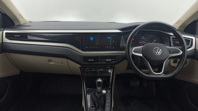 Second-hand 2023 Volkswagen Virtus Highline AT for sale in Chandigarh-11