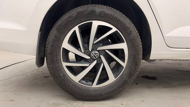 Second-hand 2023 Volkswagen Virtus Highline AT for sale in Chandigarh-18