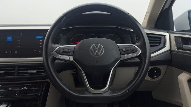 Second-hand 2023 Volkswagen Virtus Highline AT for sale in Chandigarh-24
