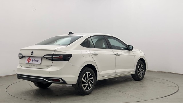 Second-hand 2023 Volkswagen Virtus Highline AT for sale in Chandigarh-3