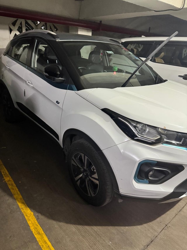 Second-hand 2022 Tata Nexon EV XZ Plus for sale in Mumbai-2