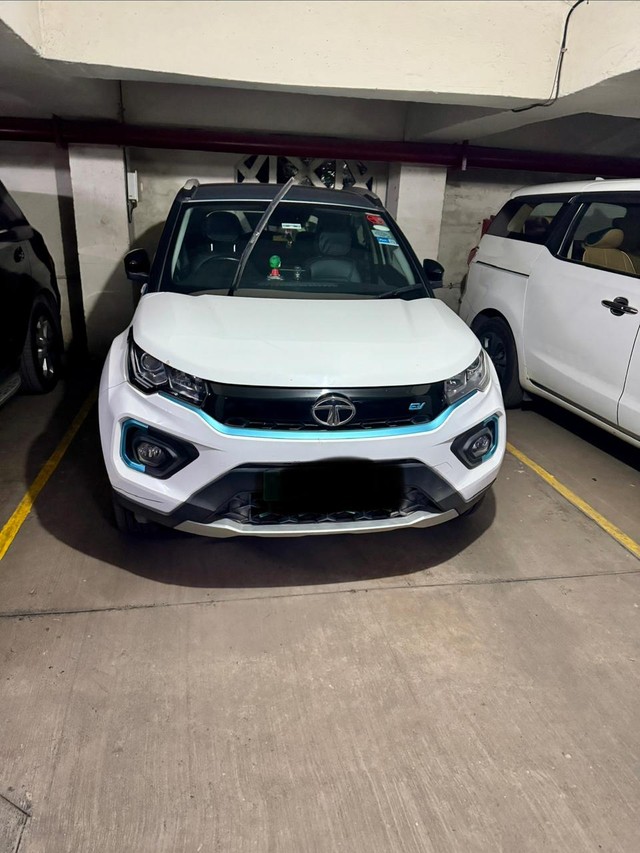 Second-hand 2022 Tata Nexon EV XZ Plus for sale in Mumbai-1