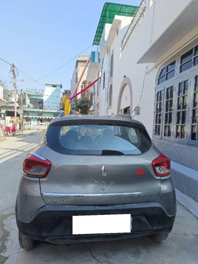 Second-hand 2016 Renault KWID 1.0 RXT Optional for sale in Bareilly-1