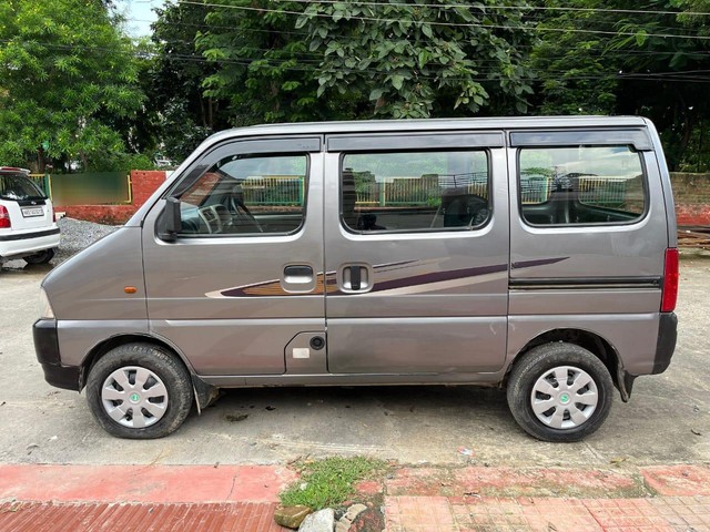 Second-hand 2018 Maruti Eeco 5 Seater AC BSIV for sale in Faridabad-4