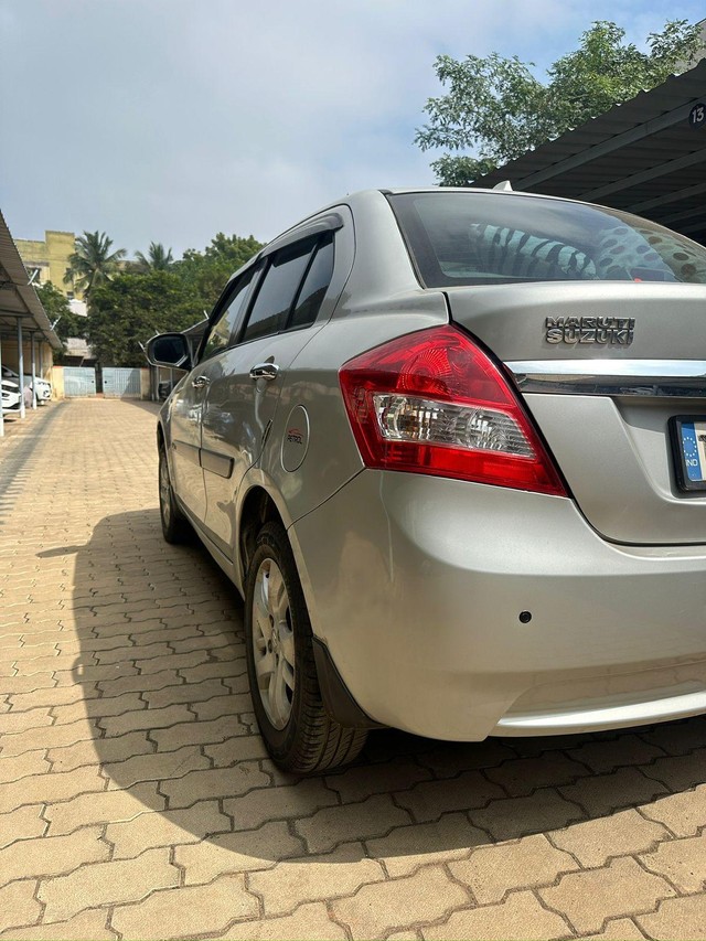 Second-hand 2013 Maruti Swift Dzire ZXI for sale in Karaikudi-6