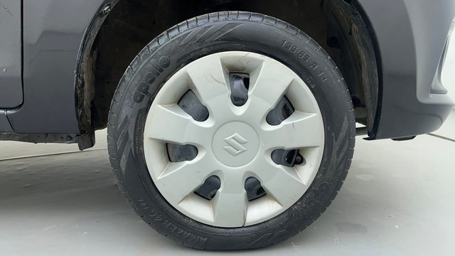 Second-hand 2017 Maruti Alto K10 VXI for sale in Ahmedabad-17