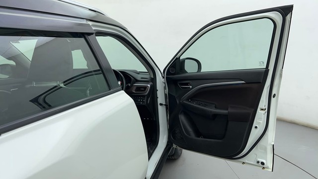 Second-hand 2023 Maruti Vitara Brezza ZXI Plus for sale in Ahmedabad-16