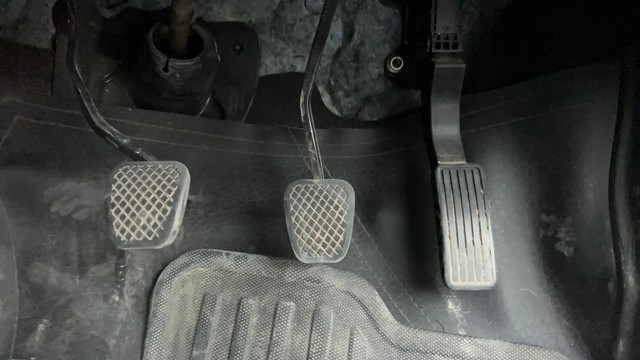 Second-hand 2022 Honda City VX MT for sale in Ahmedabad-14