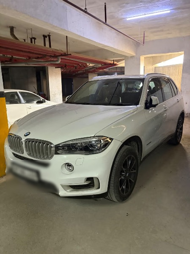 Second-hand 2016 BMW X5 xDrive 30d Design Pure Experience 5 Seater for sale in Noida-7