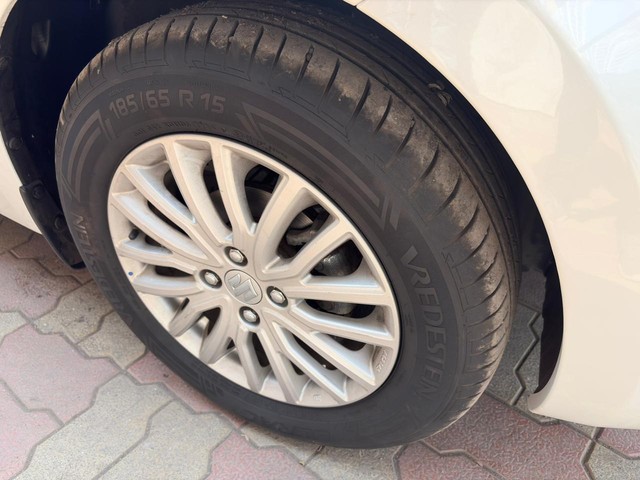 Second-hand 2018 Maruti Swift Dzire AMT ZXI BS IV for sale in Thane-7