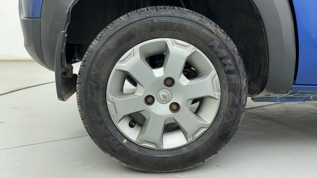 Second-hand 2017 Renault KWID Climber 1.0 MT for sale in Ahmedabad-18