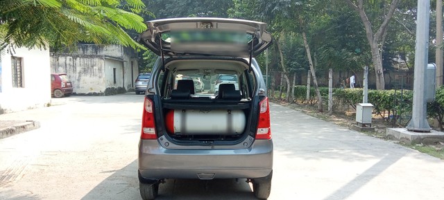Second-hand 2013 Maruti Wagon R VXI BS IV for sale in Noida-12