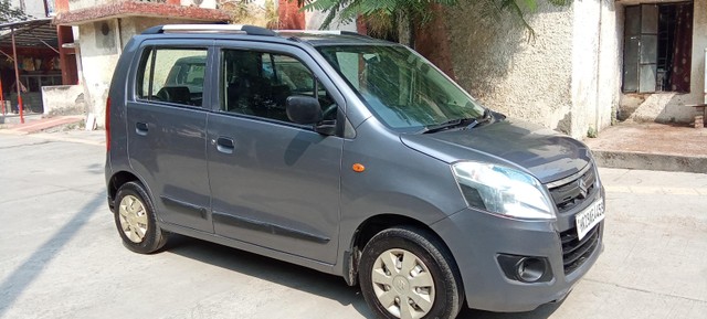 Second-hand 2013 Maruti Wagon R VXI BS IV for sale in Noida-7