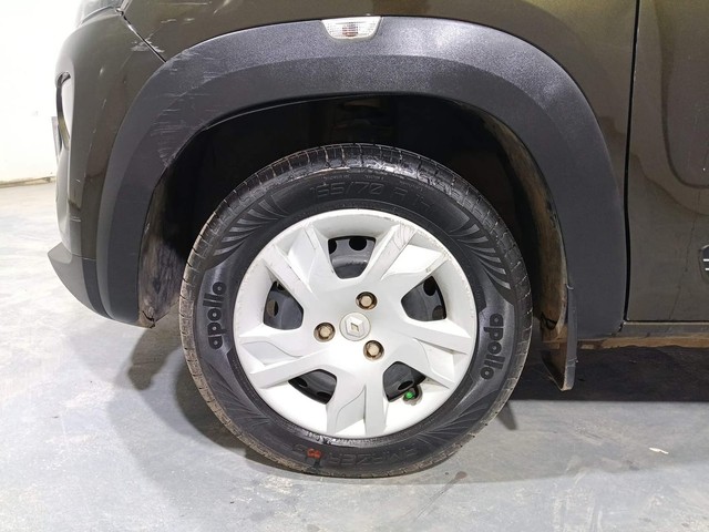 Second-hand 2023 Renault KWID 1.0 RXL Opt for sale in Kochi-20