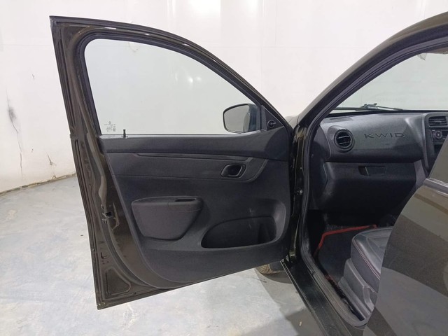 Second-hand 2023 Renault KWID 1.0 RXL Opt for sale in Kochi-34