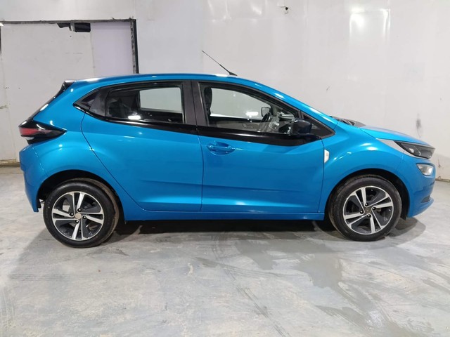 Second-hand 2021 Tata Altroz XZ Plus for sale in Kochi-6