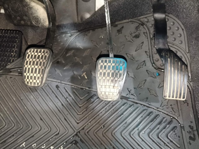 Second-hand 2021 Tata Altroz XZ Plus for sale in Kochi-14