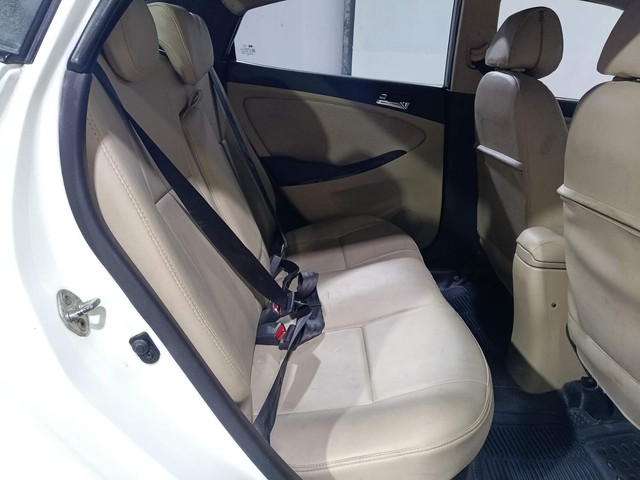 Second-hand 2013 Hyundai Verna 1.6 CRDi SX for sale in Kochi-37