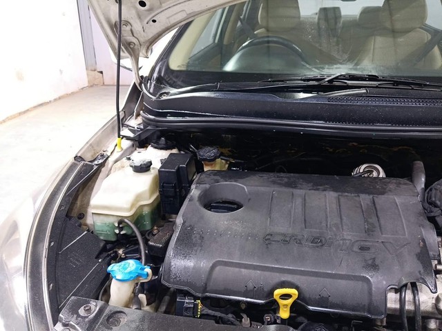 Second-hand 2013 Hyundai Verna 1.6 CRDi SX for sale in Kochi-34