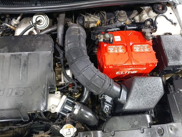 Second-hand 2013 Hyundai Verna 1.6 CRDi SX for sale in Kochi-38