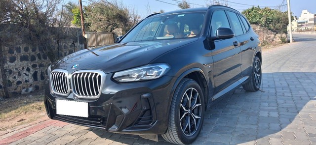 Second-hand 2023 BMW X3 xDrive20d M Sport for sale in Chennai-15