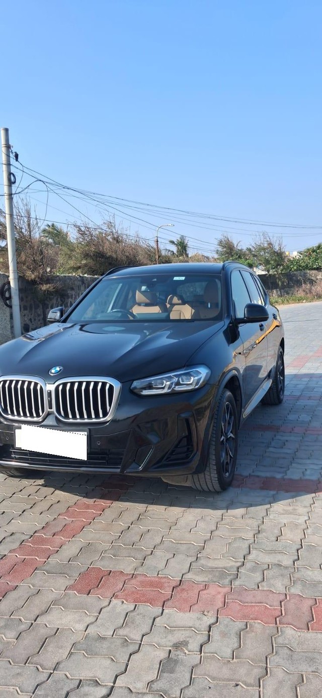 Second-hand 2023 BMW X3 xDrive20d M Sport for sale in Chennai-4
