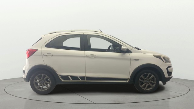 Second-hand 2019 Ford Freestyle Titanium Diesel BSIV for sale in Kochi-1
