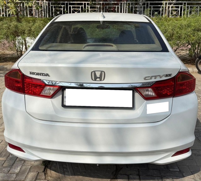 Second-hand 2014 Honda City i DTEC VX for sale in Sanand-1