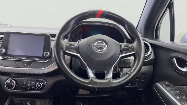 Second-hand 2020 Nissan Kicks 1.3 Turbo XV for sale in Kochi-12