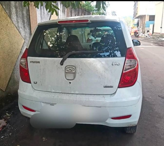 Second-hand 2011 Hyundai i10 Sportz for sale in Pimpri chinchwad-1