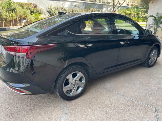 Second-hand 2023 Hyundai Verna SX Diesel for sale in Bangalore-2