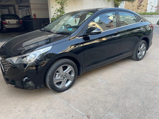 Second-hand 2023 Hyundai Verna SX Diesel for sale in Bangalore-9