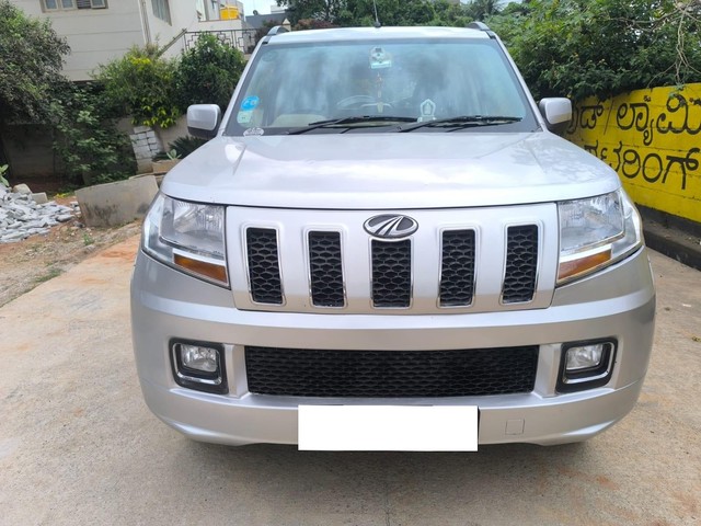 Second-hand 2016 Mahindra TUV 300 T8 for sale in Bangalore-3