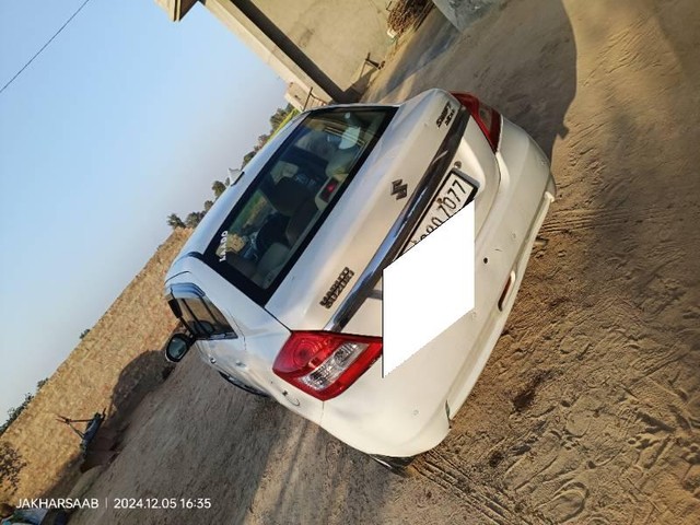 Second-hand 2013 Maruti Swift Dzire VDI for sale in Hanumangarh-2