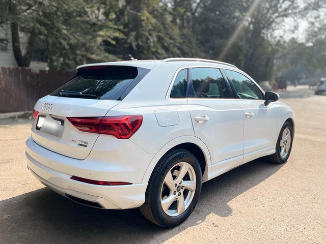 Second-hand 2023 Audi Q3 Premium Plus for sale in New Delhi-15