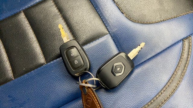 Second-hand 2020 Renault KWID Climber 1.0 MT Opt BSIV for sale in Ahmedabad-21