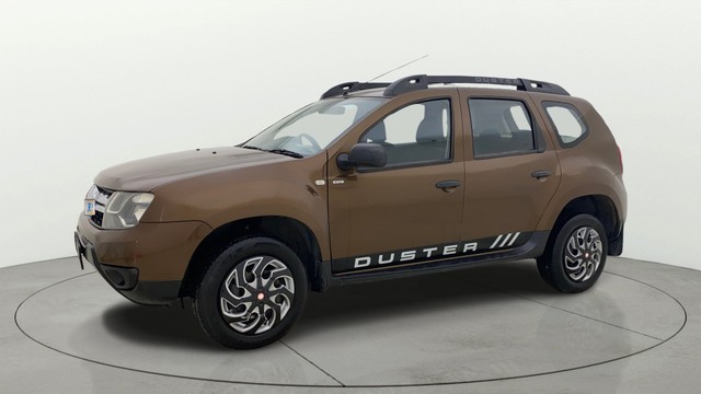 Renault Duster 1.5 Petrol RXE Second-hand 2018 Renault Duster 1.5 Petrol RXE for sale in Ahmedabad-6