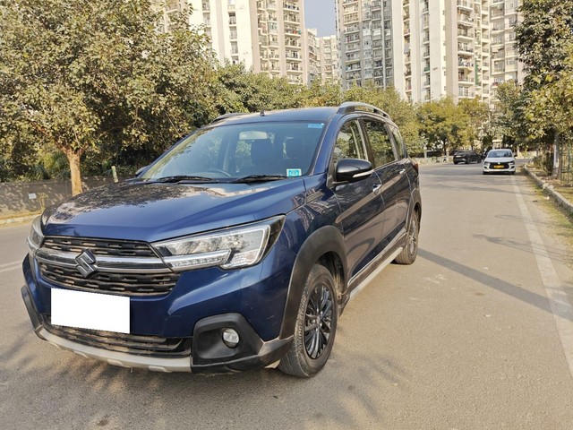 Second-hand 2021 Maruti XL6 Zeta AT for sale in Noida-4