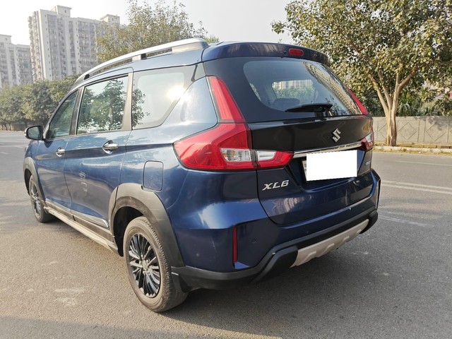 Second-hand 2021 Maruti XL6 Zeta AT for sale in Noida-9