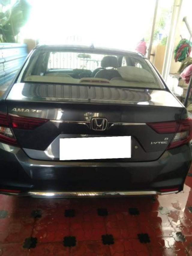 Second-hand 2021 Honda Amaze S Petrol for sale in Tiruvallur-4