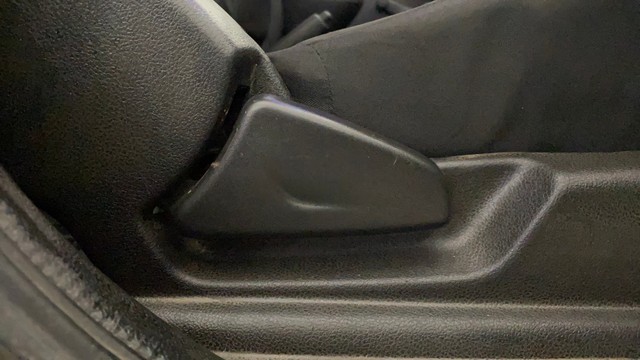 Second-hand 2018 Renault KWID RXL for sale in Greater Noida-18